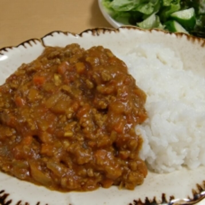 トマトキーマカレー